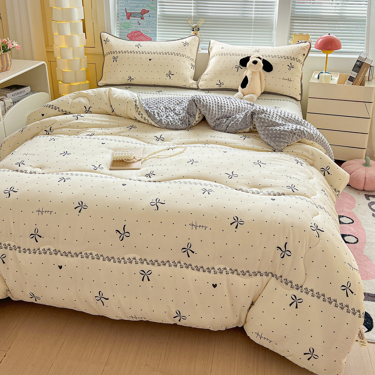 91家纺网 家纺一手货源 找家纺 暖芯优选 2025新款木棉印花床盖三件套 点点爱心