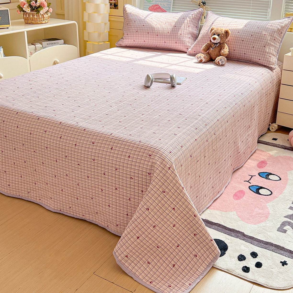 91家纺网 家纺一手货源 找家纺 暖芯优选 2025新款木棉印花床盖三件套 格子樱桃