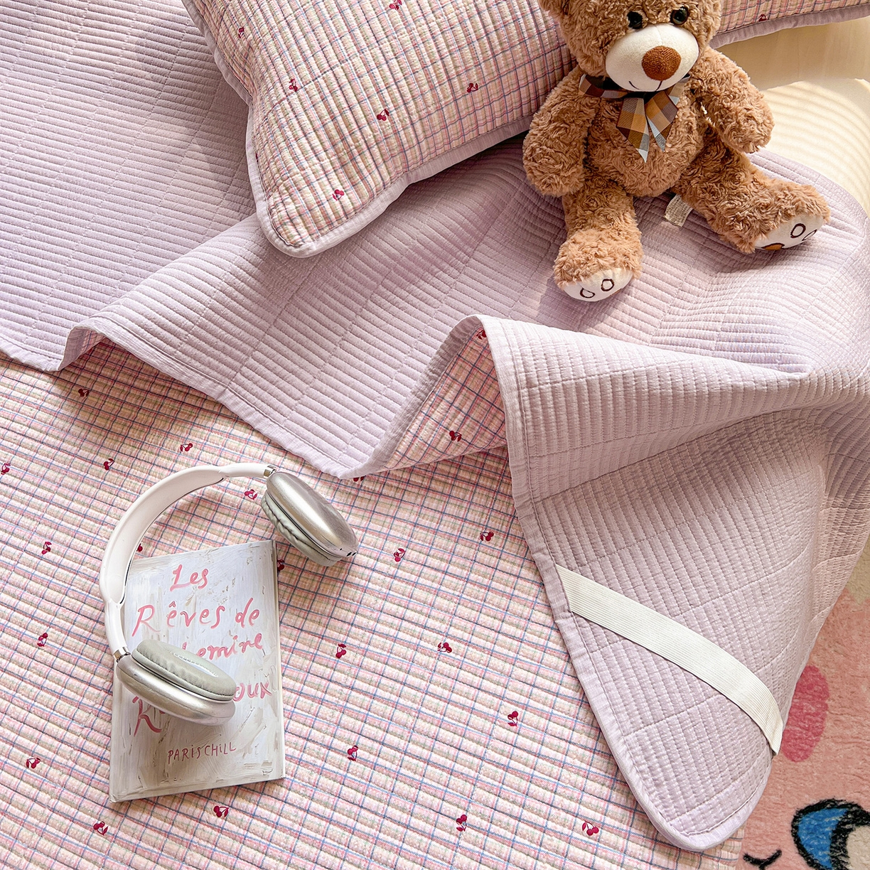 91家纺网 家纺一手货源 找家纺 暖芯优选 2025新款木棉印花床盖三件套 格子樱桃