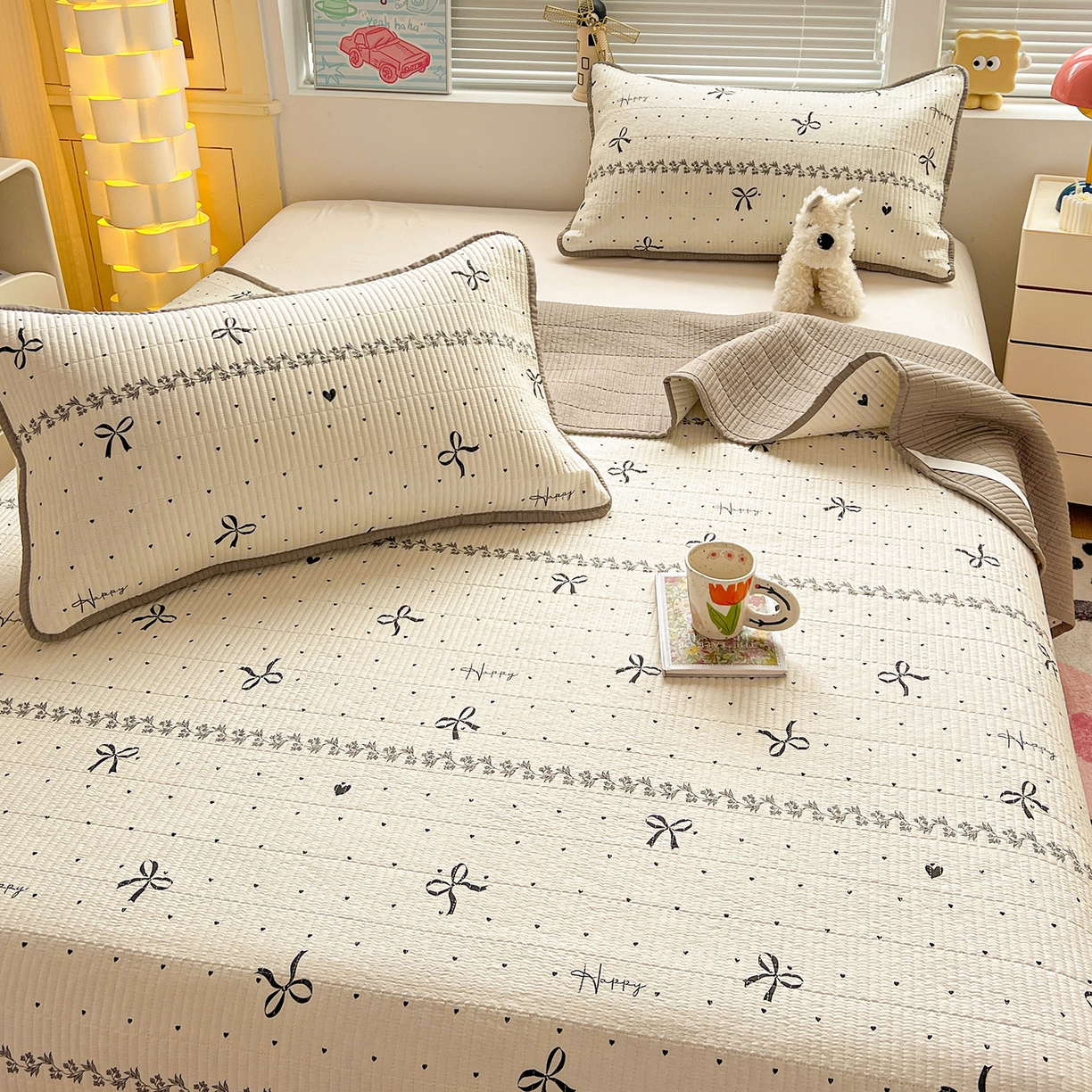 91家纺网 家纺一手货源 找家纺 暖芯优选 2025新款木棉双层纱ins少女心可爱系加厚豆豆冬被四件套床盖三件套暖梦系列（小红书推荐） 点点爱心