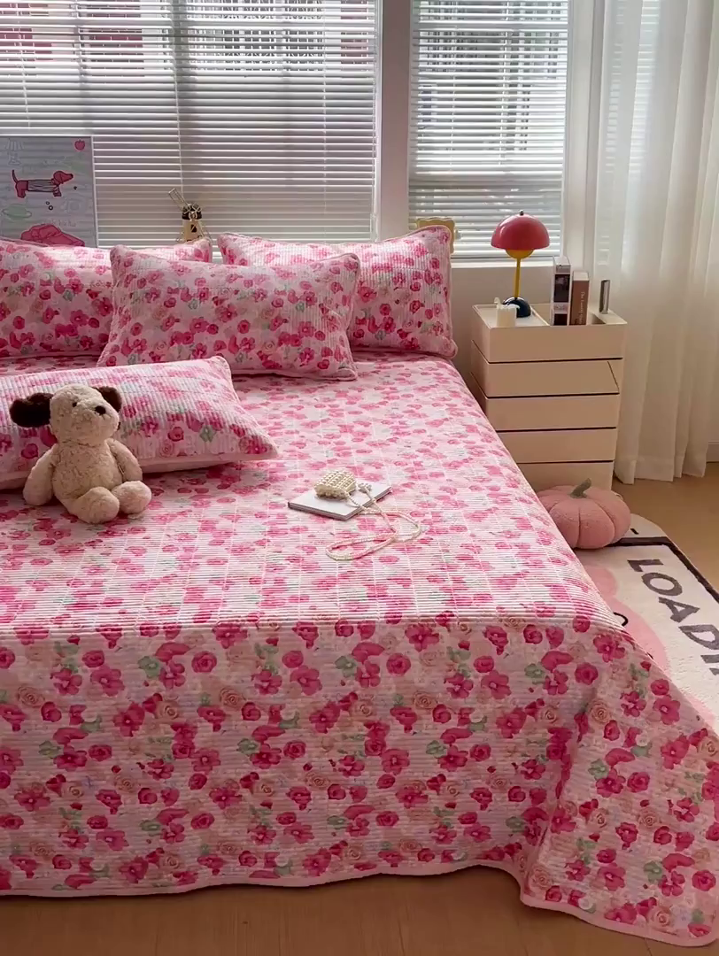 91家纺网 家纺一手货源 找家纺 暖芯优选 2025新款木棉印花床盖三件套 十里桃花