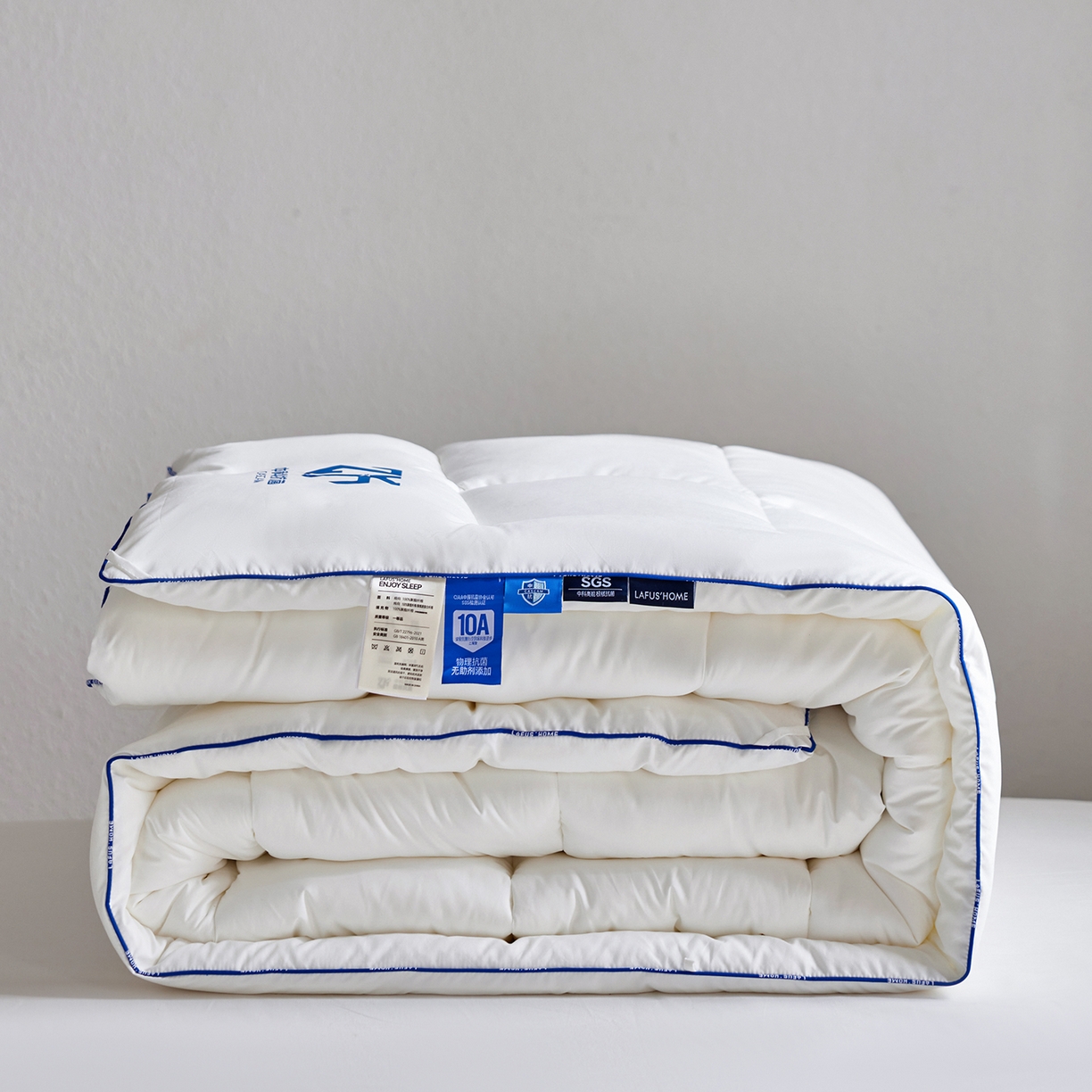 91家纺网 家纺一手货源 找家纺 （总）莱福仕家纺 2025新款舒肤盾面包格10A中科抗菌被被子被芯