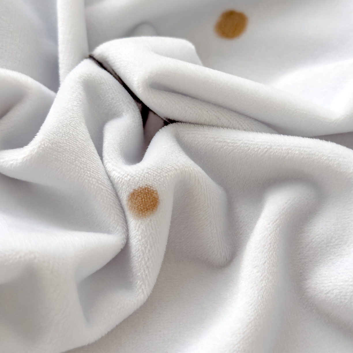 91家纺网 家纺一手货源 找家纺 良佐生活 2025新款宝宝绒乳胶枕套 猫咪历险记