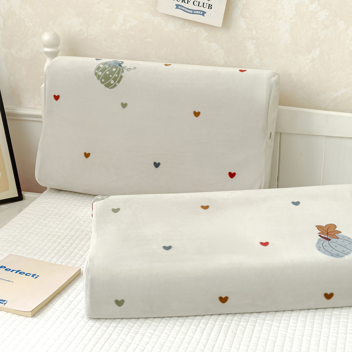 91家纺网 家纺一手货源 找家纺 良佐生活 2025新款宝宝绒乳胶枕套 南瓜派对