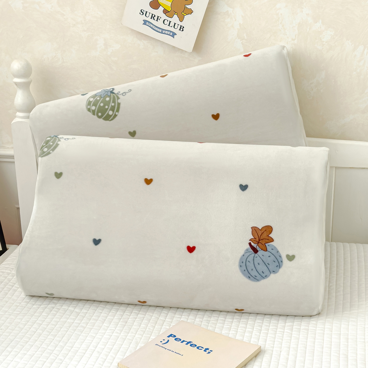 91家纺网 家纺一手货源 找家纺 良佐生活 2025新款宝宝绒乳胶枕套 南瓜派对