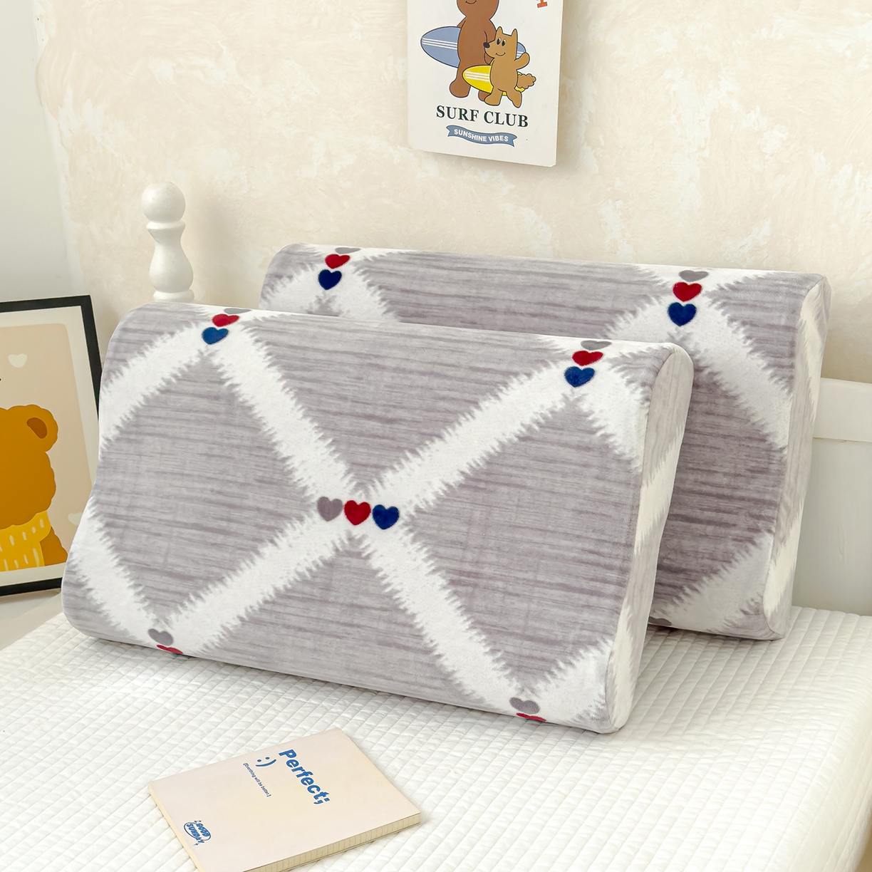 91家纺网 家纺一手货源 找家纺 良佐生活 2025新款宝宝绒乳胶枕套 爱心乐园