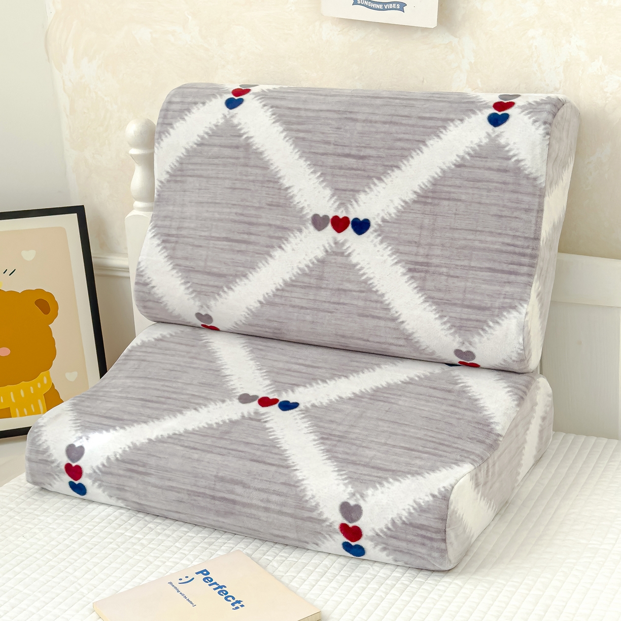 91家纺网 家纺一手货源 找家纺 良佐生活 2025新款宝宝绒乳胶枕套 爱心乐园