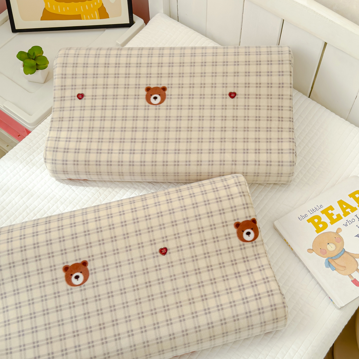 91家纺网 家纺一手货源 找家纺 良佐生活 2025新款宝宝绒乳胶枕套 萌宠小熊