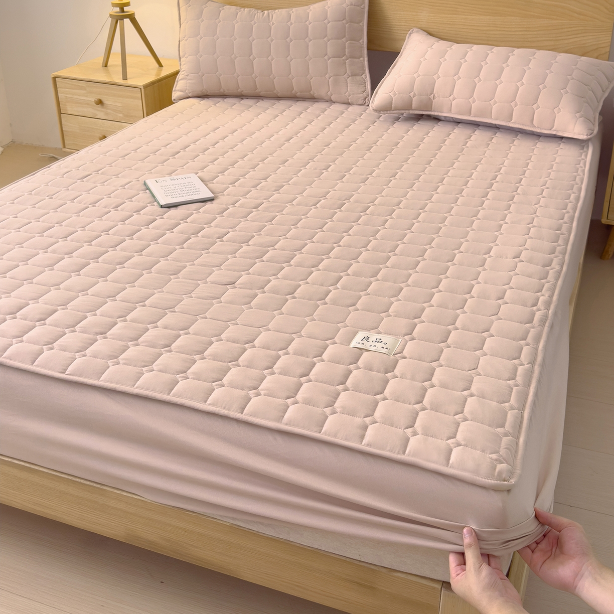 富阿娜家纺 2025新款A类抗菌夹棉单床笠三件套  围布30cm 良品-卡其