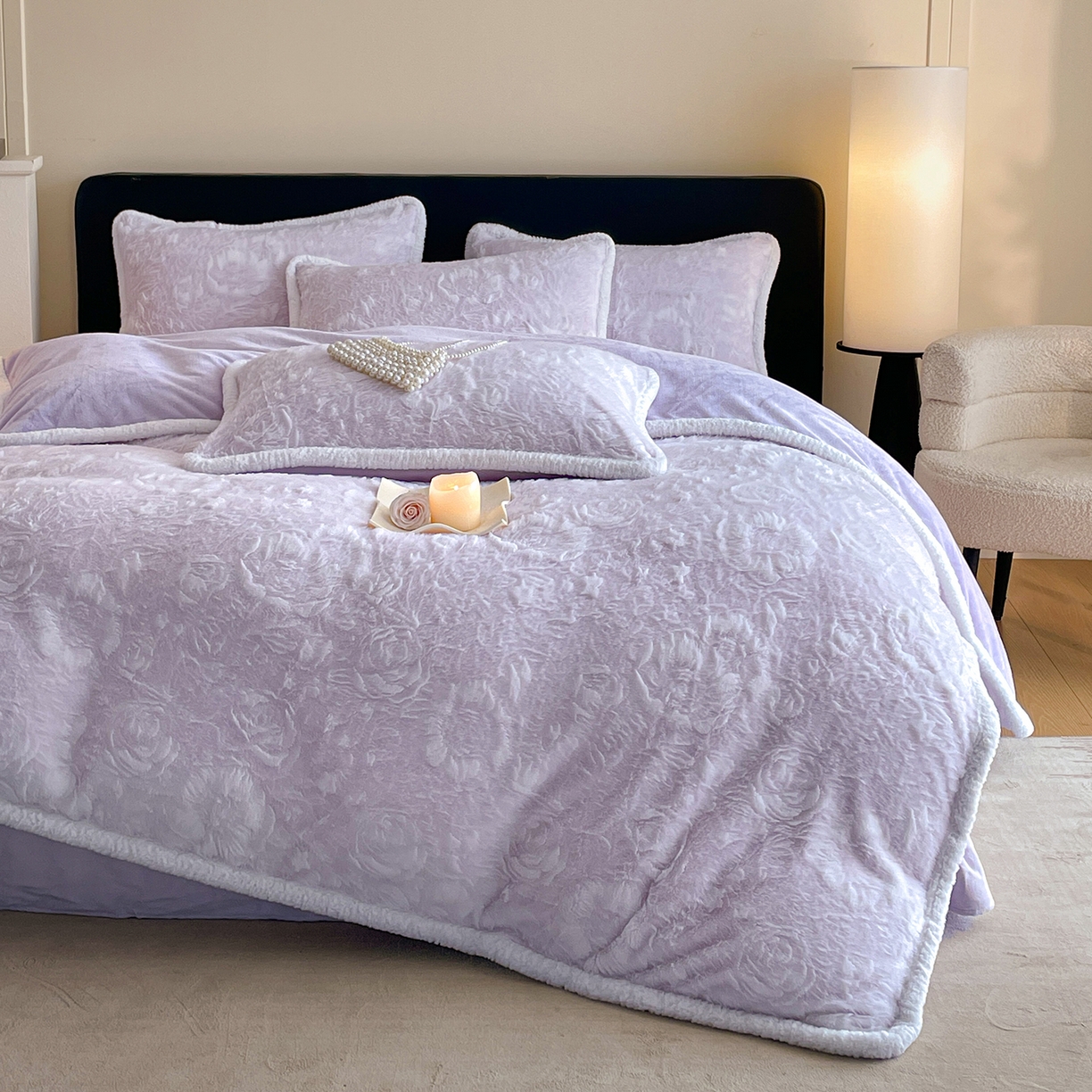 91家纺网 家纺一手货源 找家纺 民新家纺 2025新款立体烂花兔毛包边款四件套 经典玫瑰-浅紫