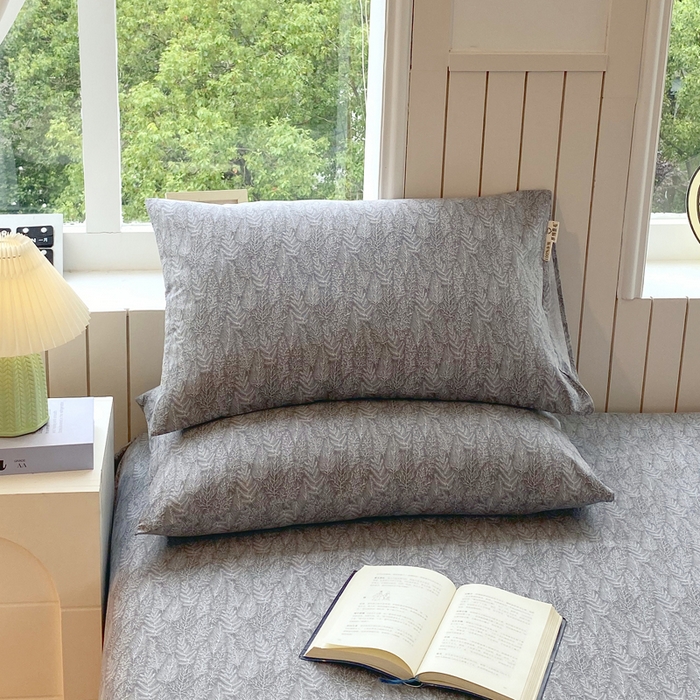 91家纺网 家纺一手货源 找家纺 春皖家纺 2025新款原棉磨毛单枕套 枕套单件-风格一 叶相思