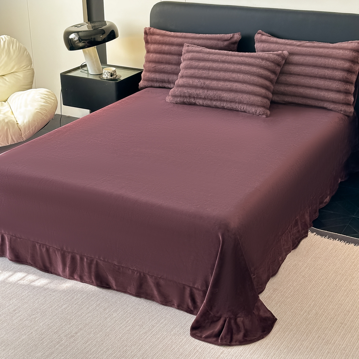 91家纺网 家纺一手货源 找家纺 乐窝家纺仓储 2025新款高端定制加厚抽条兔毛床裙款四件套美拉德支持跨境外贸 优雅紫