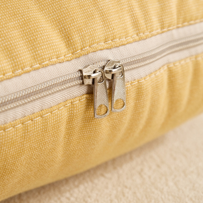 91家纺网 家纺一手货源 找家纺 （总）金喜 2025新款针织棉抱枕靠垫午睡盖毯被酷儿小羊抱枕抱枕被被四季款