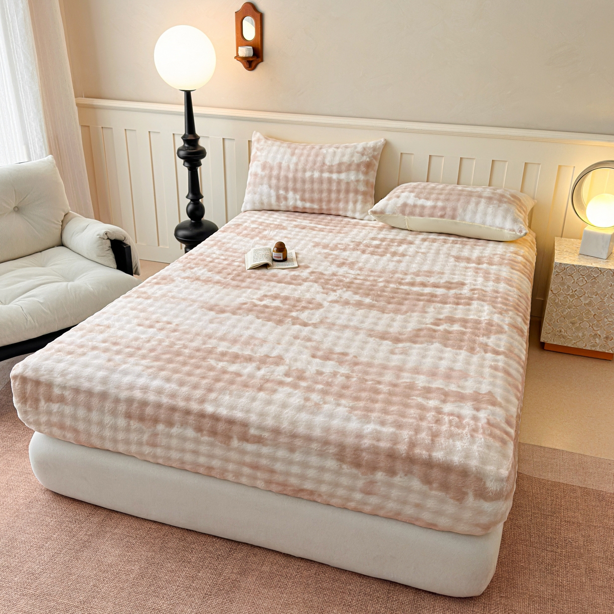 91家纺网 家纺一手货源 找家纺 2025新款兔毛绒高克重保暖床笠 席梦思床笠 云端-奶咖