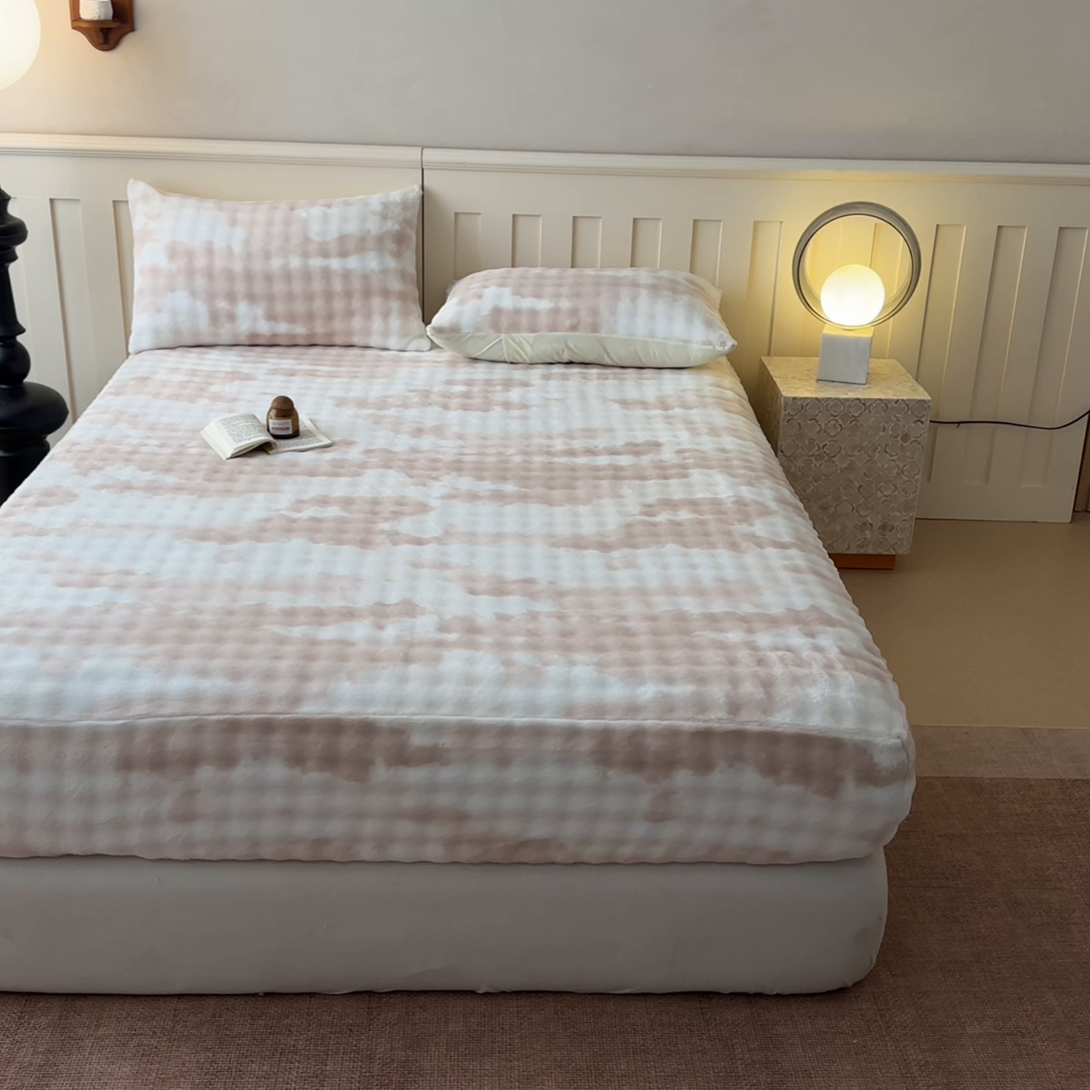 91家纺网 家纺一手货源 找家纺 2025新款兔毛绒高克重保暖床笠 席梦思床笠 云端-奶咖