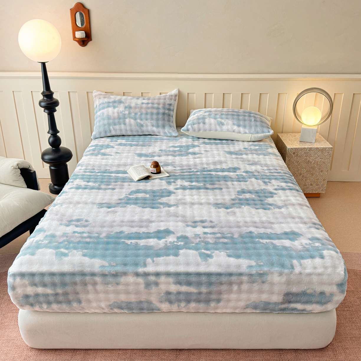 91家纺网 家纺一手货源 找家纺 2025新款兔毛绒高克重保暖床笠 席梦思床笠 云端-青兰