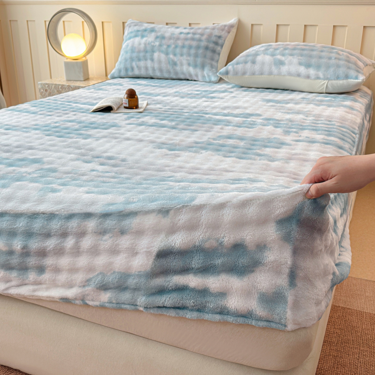 91家纺网 家纺一手货源 找家纺 2025新款兔毛绒高克重保暖床笠 席梦思床笠 云端-青兰