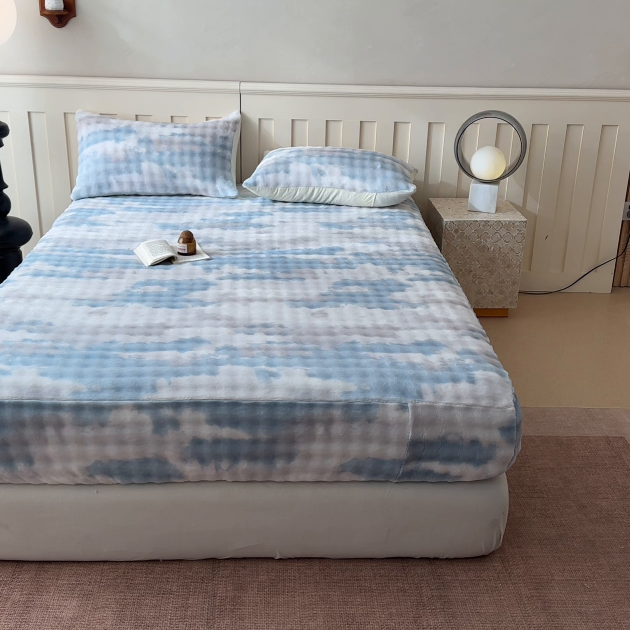 91家纺网 家纺一手货源 找家纺 2025新款兔毛绒高克重保暖床笠 席梦思床笠 云端-青兰