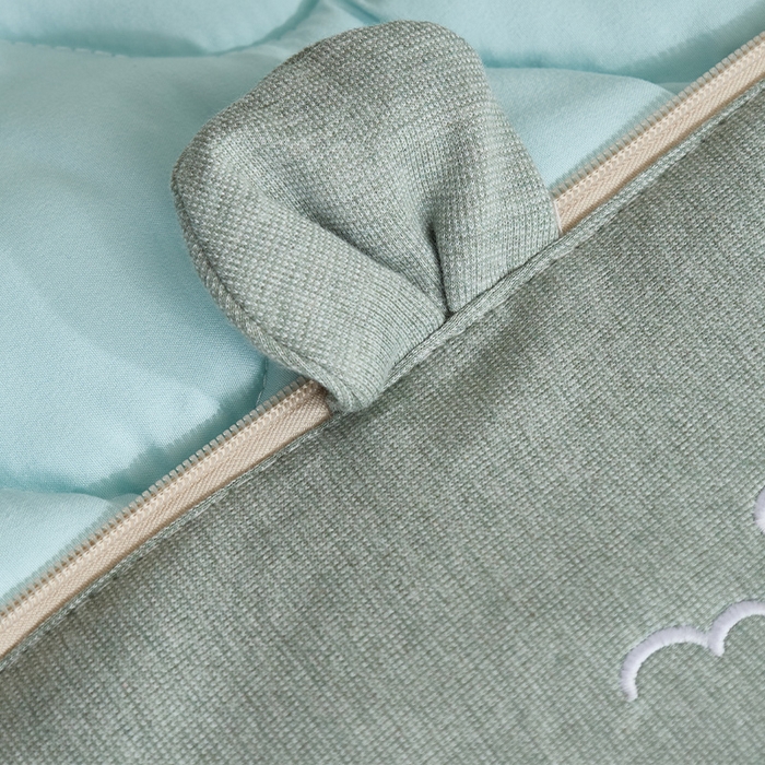 91家纺网 家纺一手货源 找家纺 金喜 2025新款针织棉抱枕靠垫午睡盖毯被酷儿小羊抱枕抱枕被被四季款 针织棉小羊绿色