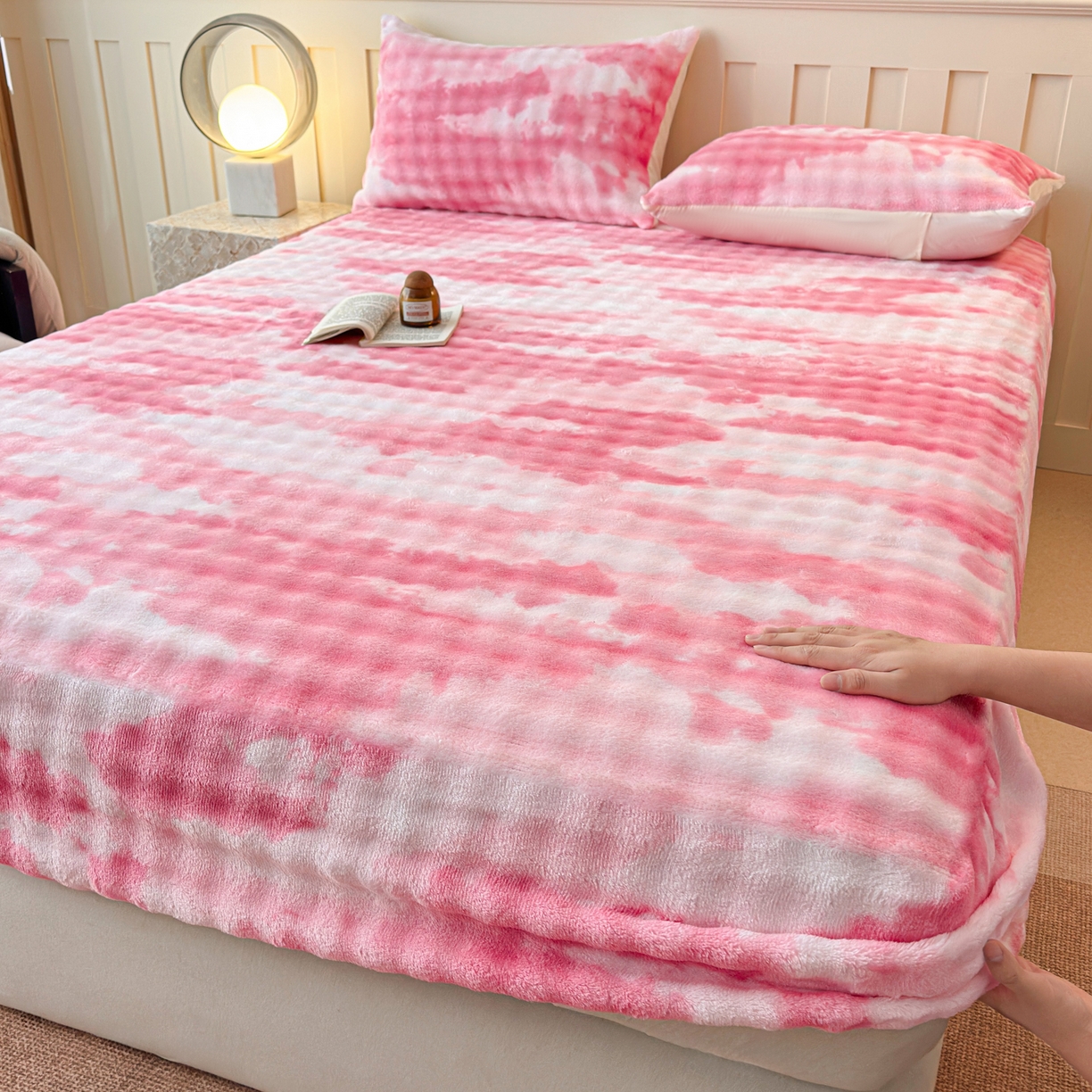 91家纺网 家纺一手货源 找家纺 2025新款兔毛绒高克重保暖床笠 席梦思床笠云端-脂粉