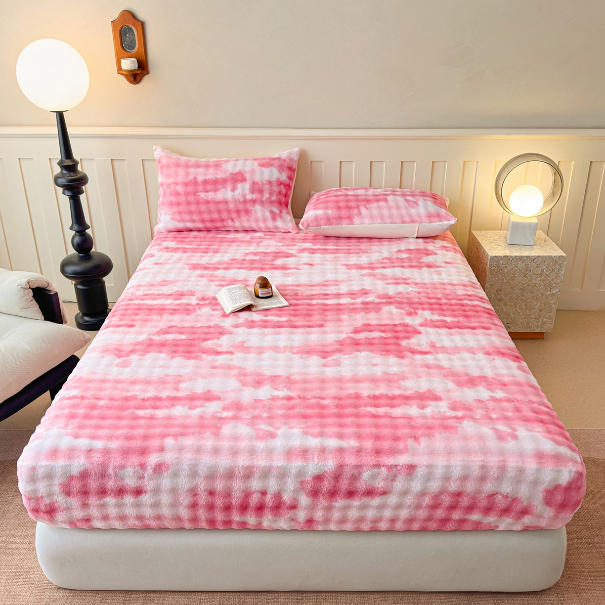 91家纺网 家纺一手货源 找家纺 2025新款兔毛绒高克重保暖床笠 席梦思床笠云端-脂粉