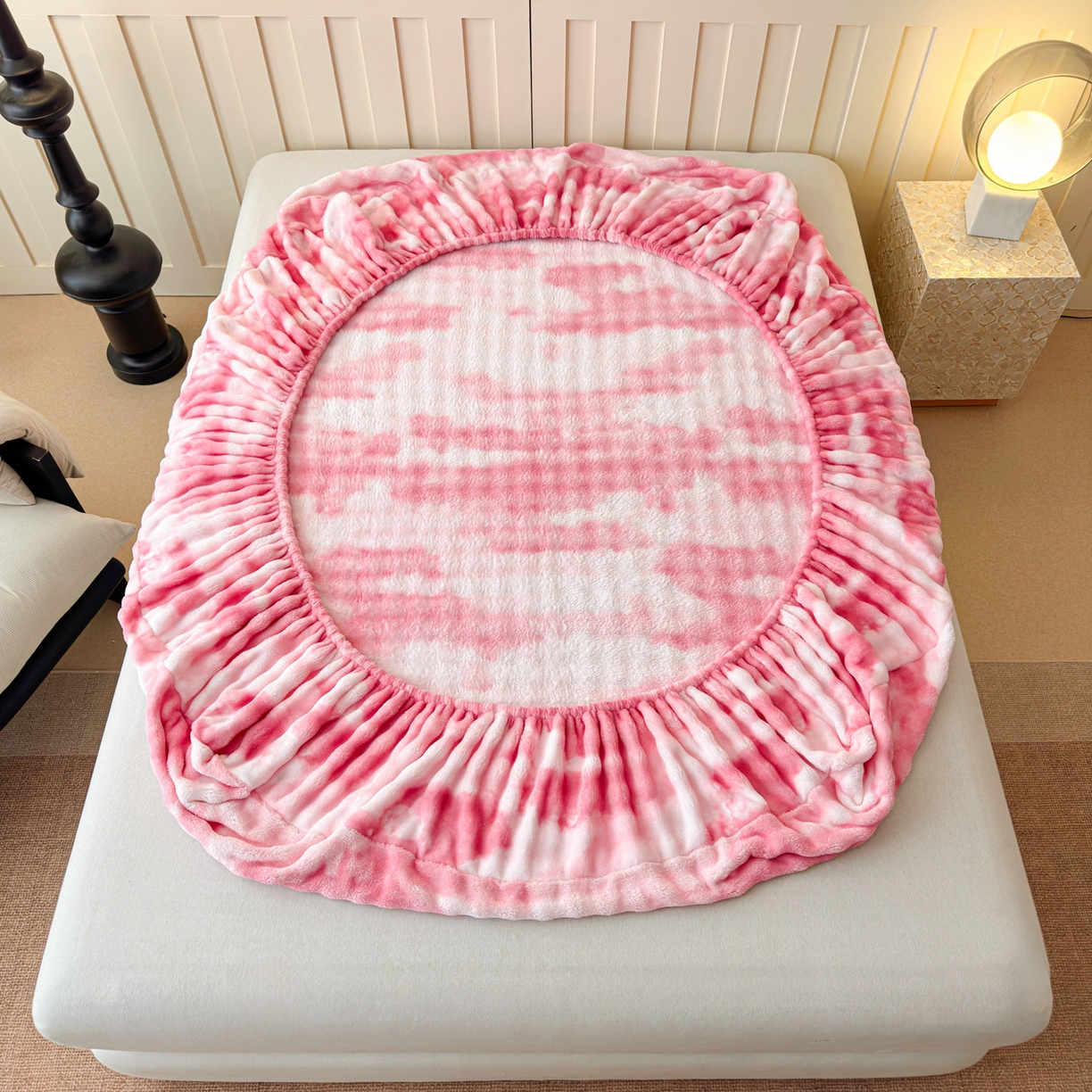 91家纺网 家纺一手货源 找家纺 2025新款兔毛绒高克重保暖床笠 席梦思床笠云端-脂粉