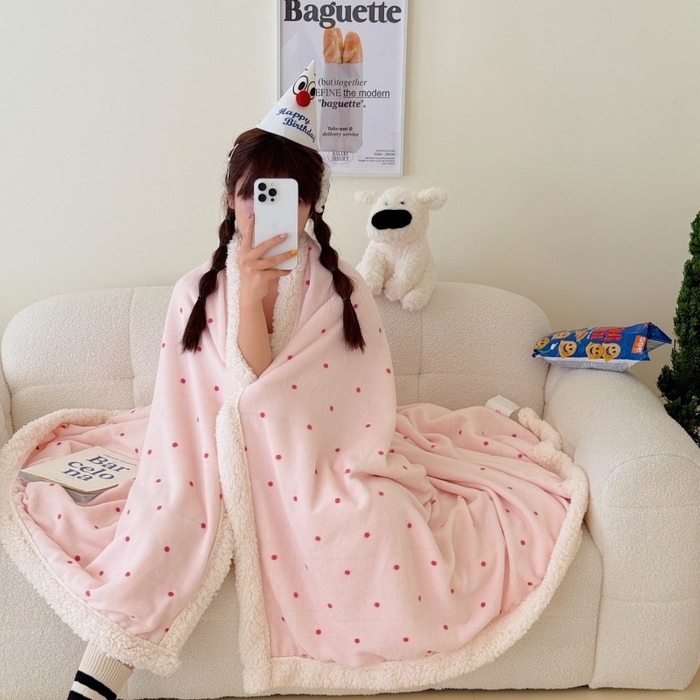 91家纺网 家纺一手货源 找家纺 顾里家纺 2025新款Chic韩系少女牛奶羊羔绒毯毛毯毯子-波点系 粉波点