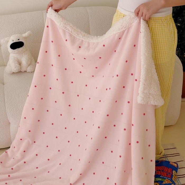 91家纺网 家纺一手货源 找家纺 顾里家纺 2025新款Chic韩系少女牛奶羊羔绒毯毛毯毯子-波点系 粉波点