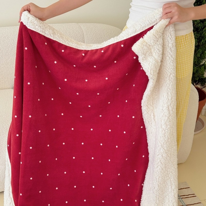 91家纺网 家纺一手货源 找家纺 顾里家纺 2025新款Chic韩系少女牛奶羊羔绒毯毛毯毯子-波点系 红波点