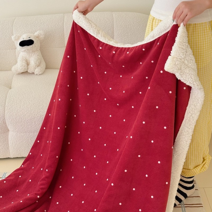 91家纺网 家纺一手货源 找家纺 顾里家纺 2025新款Chic韩系少女牛奶羊羔绒毯毛毯毯子-波点系 红波点
