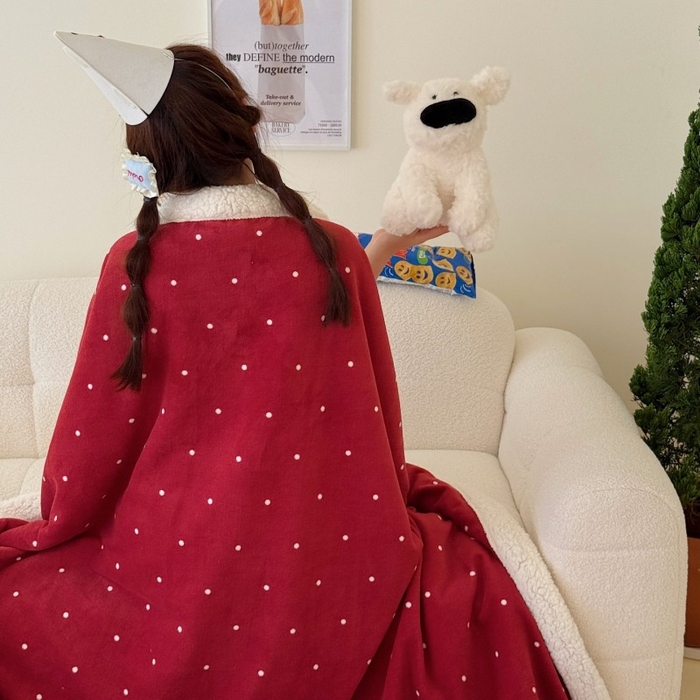 91家纺网 家纺一手货源 找家纺 顾里家纺 2025新款Chic韩系少女牛奶羊羔绒毯毛毯毯子-波点系 红波点