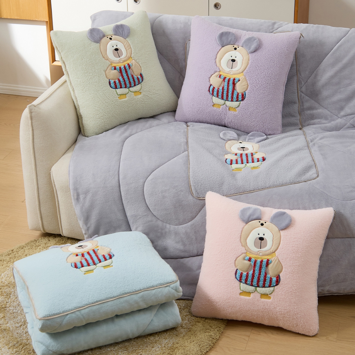 金喜 2025新款牛奶绒抱枕被大耳朵熊牛奶绒多功能抱枕被汽车靠枕沙发靠枕 组合图仅供参考不可下单