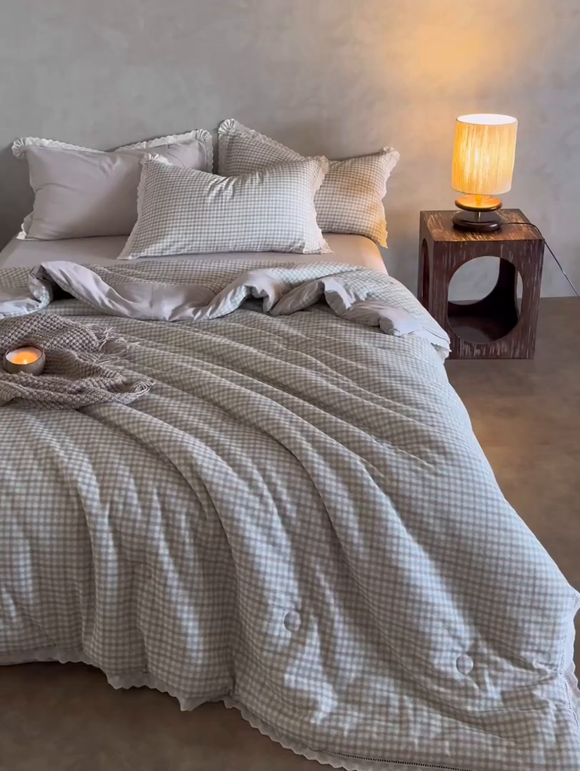 91家纺网 家纺一手货源 找家纺 CINNY馨宜 2025新款全棉水柔砂洗可水洗二合一五件套（免套被套）大豆被冬被春秋被子母被 花样年华