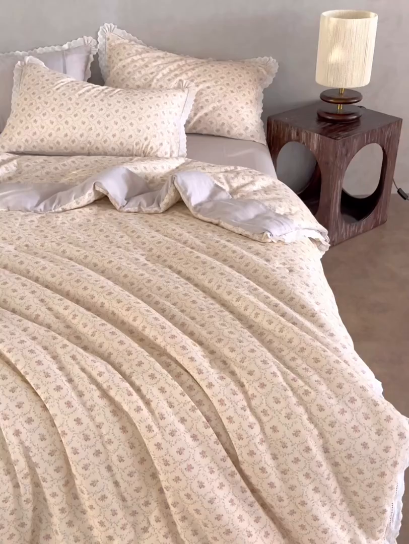 91家纺网 家纺一手货源 找家纺 CINNY馨宜 2025新款全棉水柔砂洗可水洗二合一五件套（免套被套）大豆被冬被春秋被子母被 莫奈花园