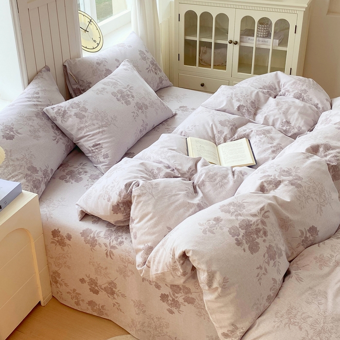 91家纺网 家纺一手货源 找家纺 春皖家纺 2025新款原棉磨毛四件套-风格一 花庭悦舞