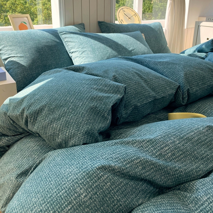 91家纺网 家纺一手货源 找家纺 春皖家纺 2025新款原棉磨毛四件套-风格一 简森绿