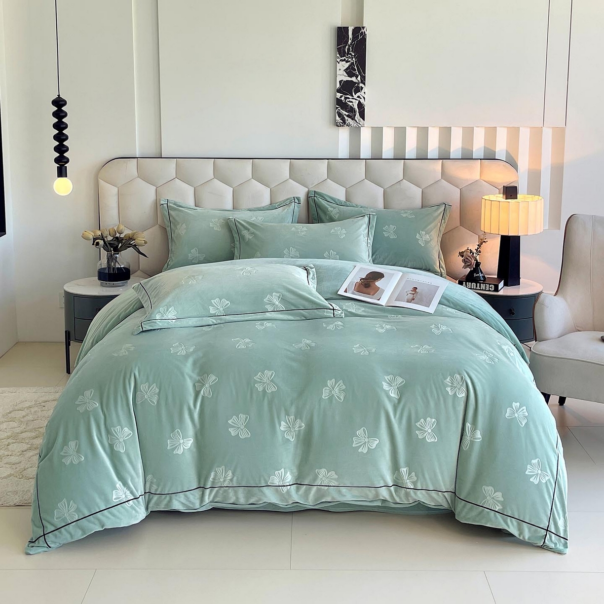 91家纺网 家纺一手货源 找家纺 （总）锦彩家居 2025新款高克重牛奶绒婴儿绒雕花四件套-暮光花园