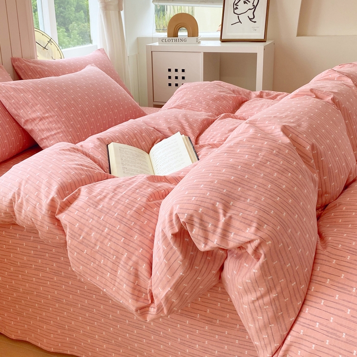 91家纺网 家纺一手货源 找家纺 春皖家纺 2025新款原棉磨毛四件套-风格一 梦妮粉