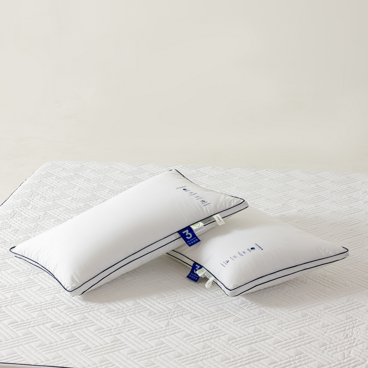 91家纺网 家纺一手货源 找家纺 （总）CINNY馨宜 MOS低致敏三防全棉抗菌防螨枕芯（军工级防水透湿面料）枕头