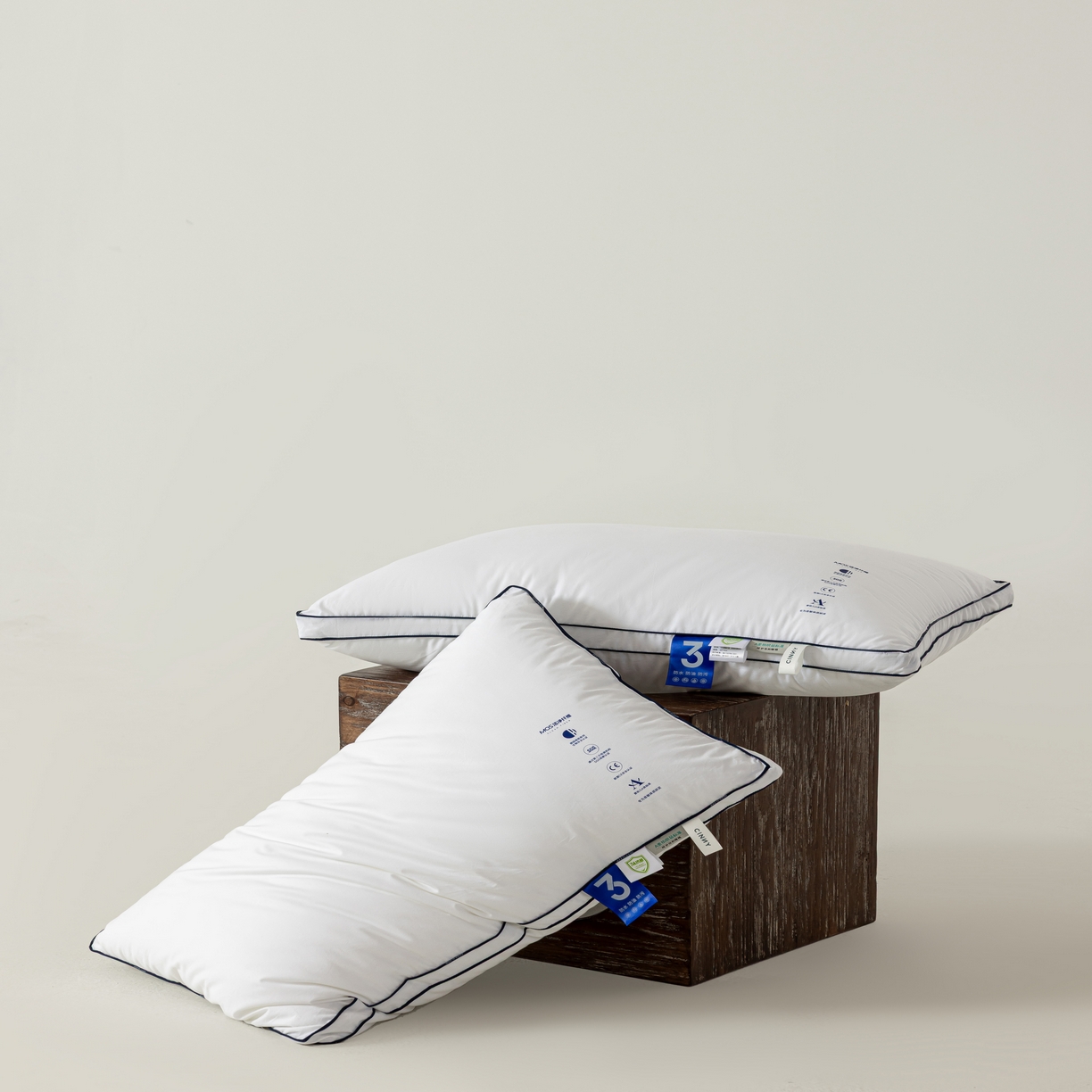 91家纺网 家纺一手货源 找家纺 （总）CINNY馨宜 MOS低致敏三防全棉抗菌防螨枕芯（军工级防水透湿面料）枕头