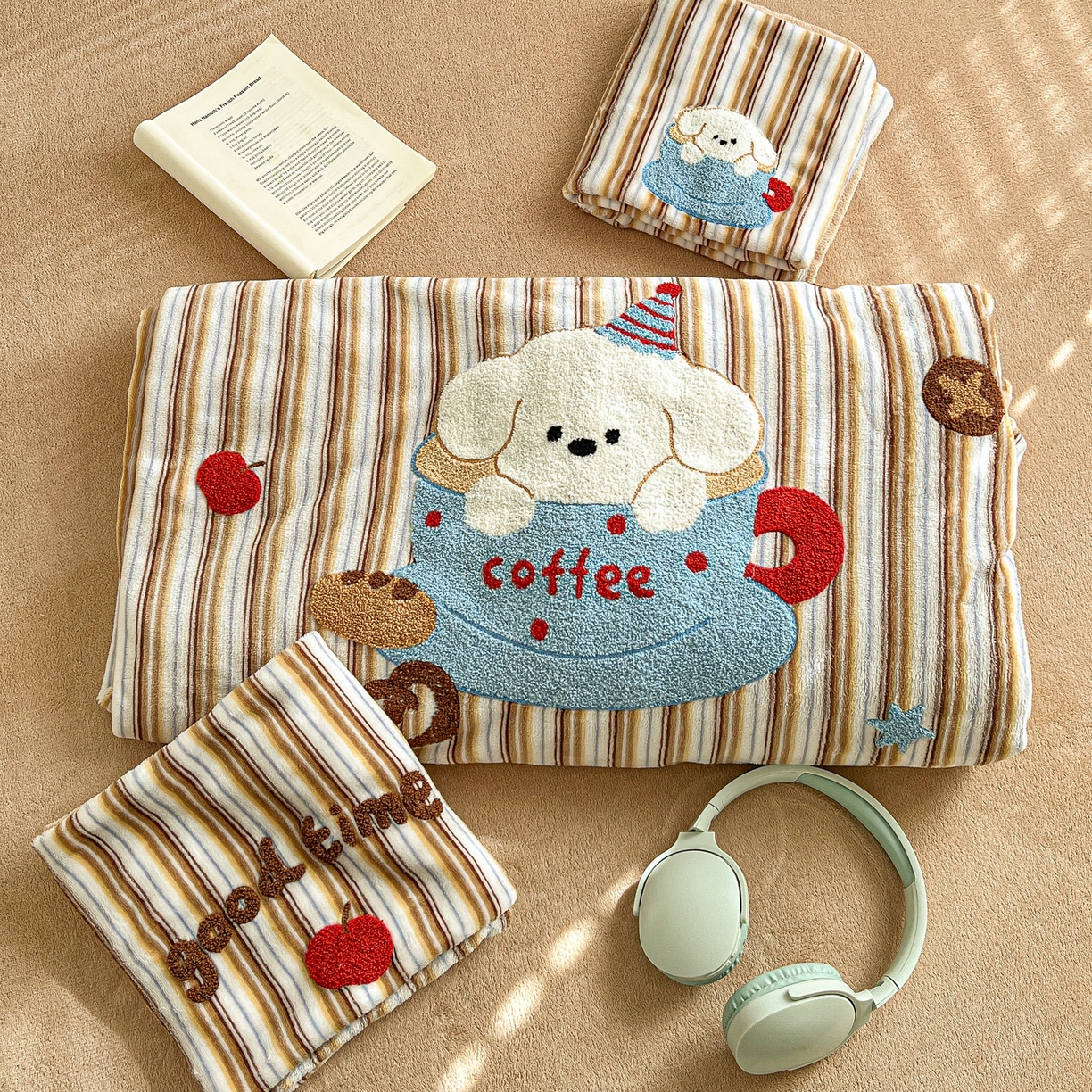 91家纺网 家纺一手货源 找家纺 仟网汇 2025新款卡通毛巾绣四件套 咖啡狗