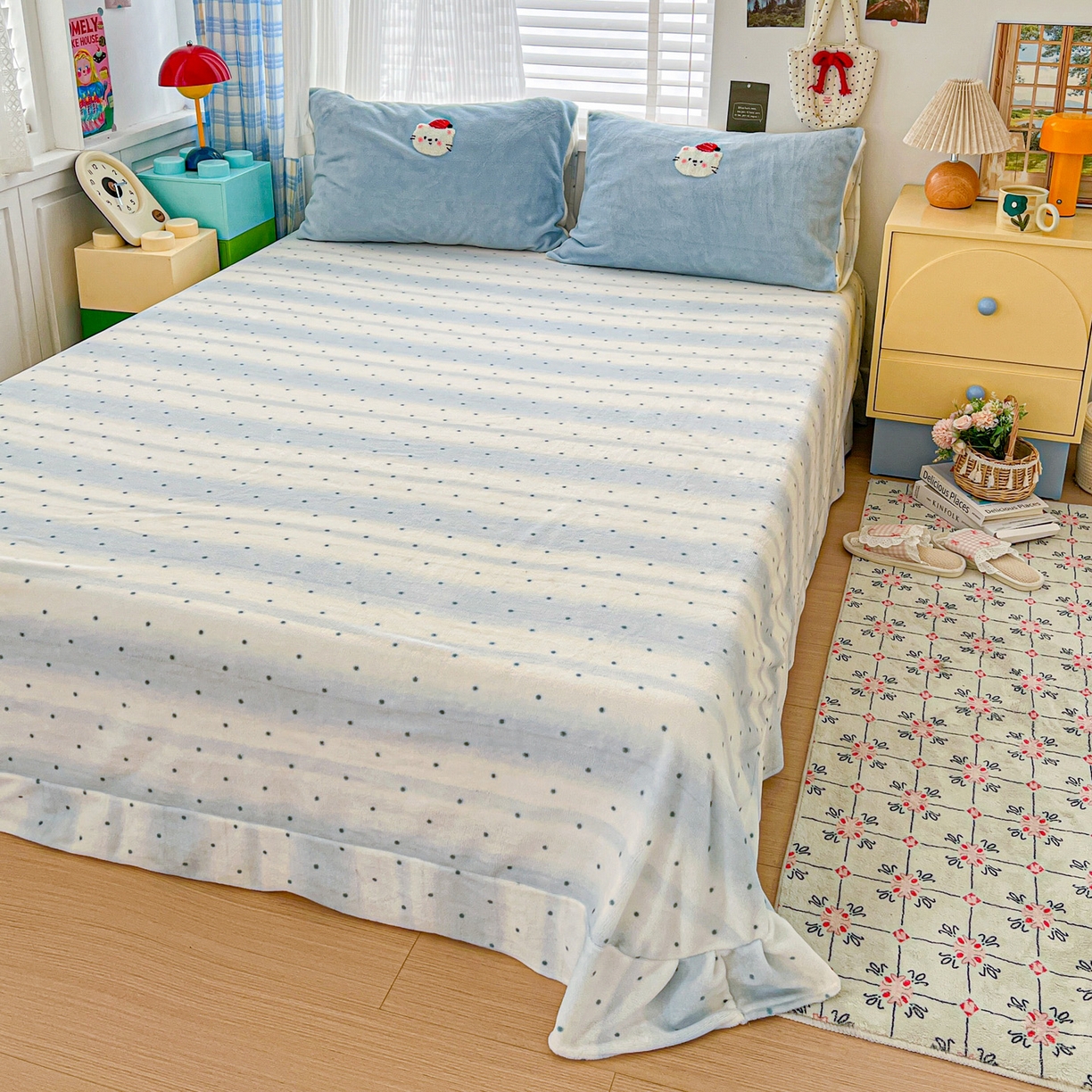 91家纺网 家纺一手货源 找家纺 仟网汇 2025新款卡通毛巾绣四件套 KT蓝