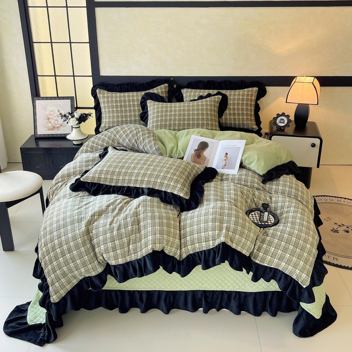 91家纺网 家纺一手货源 找家纺 （总）锦彩家居 2025新款高克重牛奶绒花边床盖款四件套-格律时尚