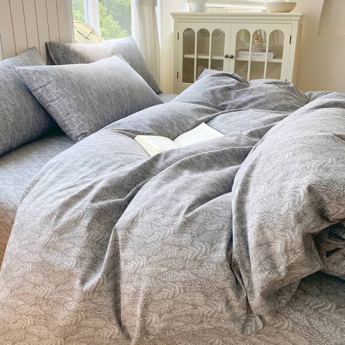 91家纺网 家纺一手货源 找家纺 春皖家纺 2025新款原棉磨毛四件套-风格一 叶相思