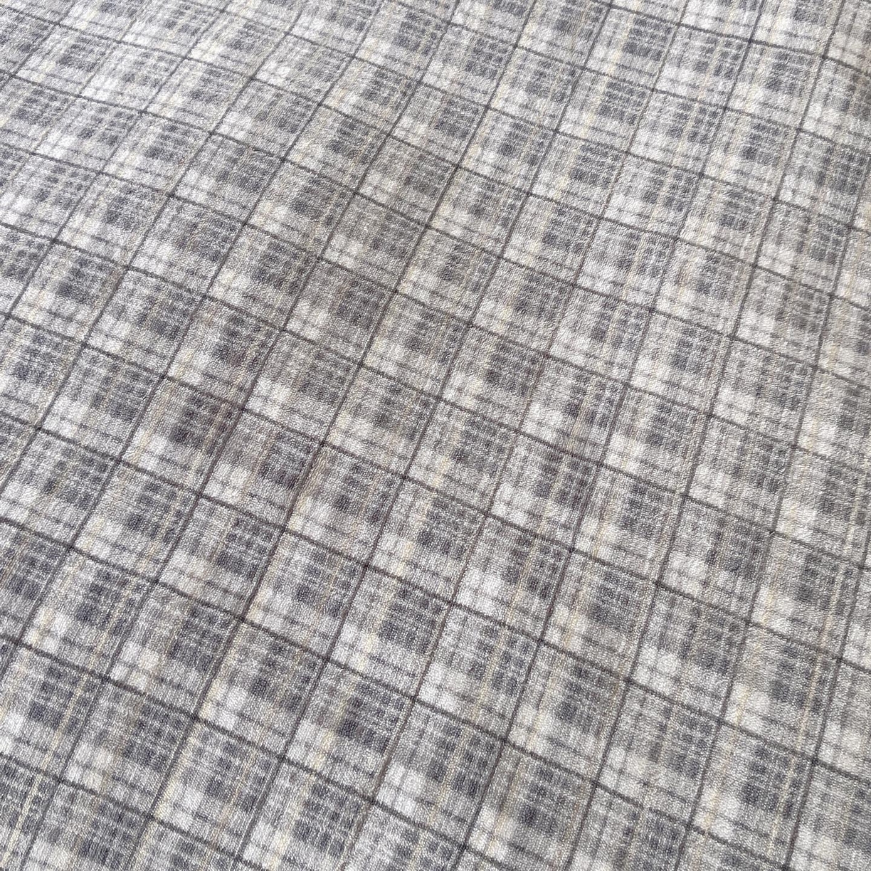 91家纺网 家纺一手货源 找家纺 锦彩家居 2025新款高克重牛奶绒花边床盖款四件套-格律时尚 格律时尚-灰