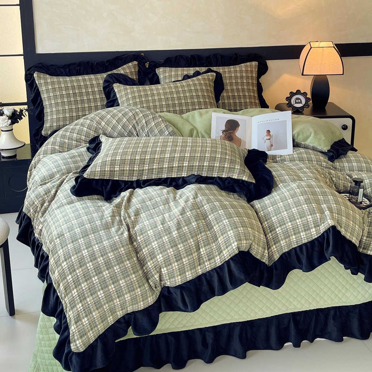 91家纺网 家纺一手货源 找家纺 锦彩家居 2025新款高克重牛奶绒花边床盖款四件套-格律时尚 格律时尚-绿