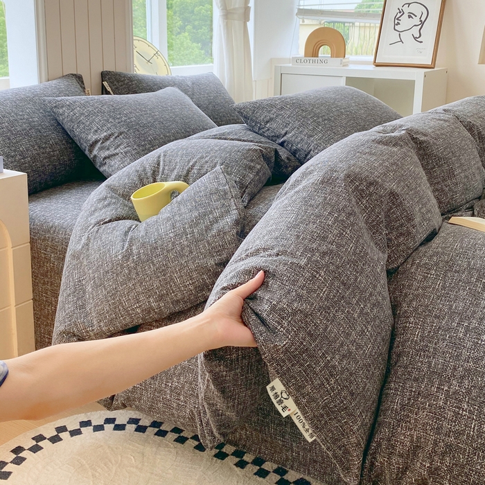 91家纺网 家纺一手货源 找家纺 春皖家纺 2025新款原棉磨毛四件套-风格一 知性灰