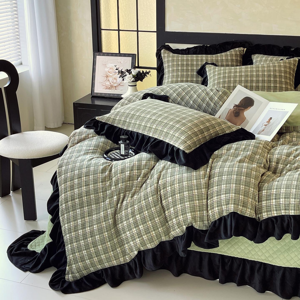 91家纺网 家纺一手货源 找家纺 锦彩家居 2025新款高克重牛奶绒花边床盖款四件套-格律时尚 格律时尚-绿