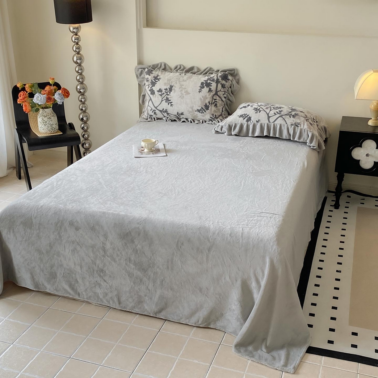 91家纺网 家纺一手货源 找家纺 锦彩家居 2025新款高克重牛奶绒花边款四件套-花屿愿 山奈 米