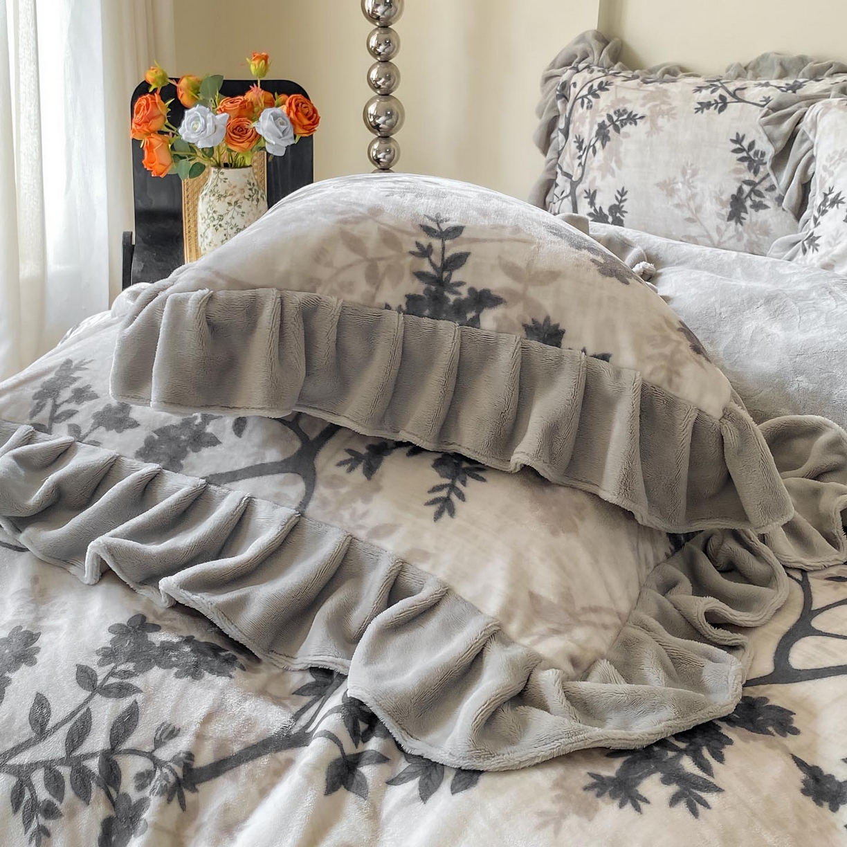 91家纺网 家纺一手货源 找家纺 锦彩家居 2025新款高克重牛奶绒花边款四件套-花屿愿 山奈 米